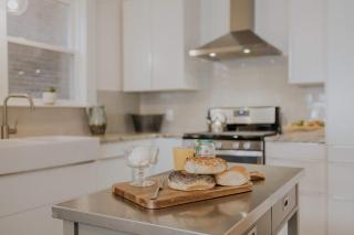 Sun, Sand, & Spacious - Family Friendly Condo - Ventnor City - 2