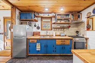 Blue Ridge Beech Cabin - Family Home - 5