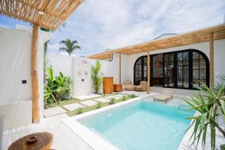 Casa del Cielo - 2BR Ice Bath Villa - Kedungu - 0