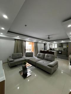Lujoso Apartamento con Jacuzzi Privado - Santo Domingo - 1