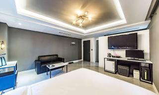 Chuncheon Hotel View - Chuncheon - 6