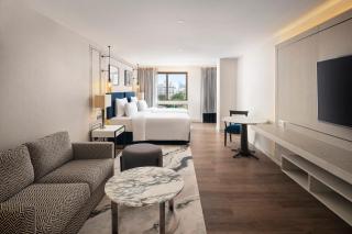 Radisson Hotel Chateau de Bangkok - 6