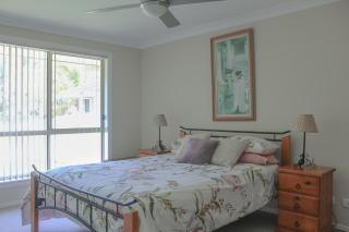 Central Hideaway at Black Head - Hallidays Point - 3