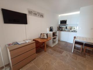 Studio rénové front de mer avec climatisation et animaux admis, idéal pour 2 personnes à Sète - FR-1-338-606 - Sète - 5