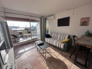 Studio moderne avec climatisation et parking proche plage - FR-1-731-132 - Le Grau-du-Roi - 4