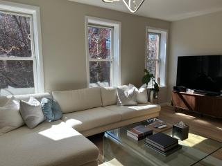 Historic Townhouse-14 Min to WTC - Jersey City - 9