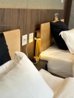 e-hostel 心斎橋 双床房 - Osaca - 1