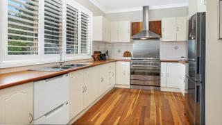 Somerset - Robertson - 8