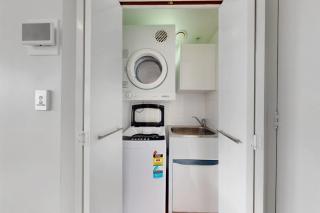Cloud 17 Retreat - Meriton Soleil Private Apt 1B - 6