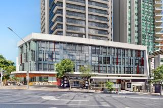Cloud 17 Retreat - Meriton Soleil Private Apt 1B - 4
