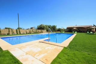 Wohnung Mit Pool, Garten, Terrasse Und Grill - Campos - 3