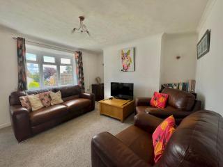 Charming Coastal Cottage Near Mumbles with Garden Pass the Keys - Swansea - 9