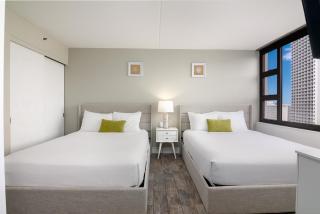 Aloha Vibes with Ocean Views, Near Beach & Parking! - Honolulu - 2