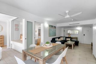 Kai Lani - Oceanfront Escape with Lagoon Pool - Palm Cove - 2