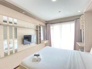 Modern and Cozy Studio Room at Gateway Pasteur Apartment By Travelio - Bandung - 2