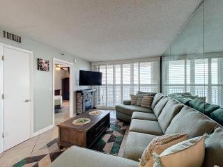 Ideal Family Friendly Beach Vacay Beachfront & Steps to Flagler Ave - New Smyrna Beach - 8