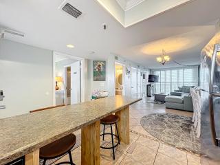Ideal Family Friendly Beach Vacay Beachfront & Steps to Flagler Ave - New Smyrna Beach - 2