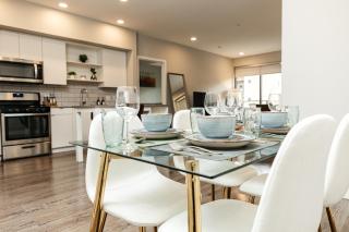 Magnificent two bedroom in West Hollywood - 5