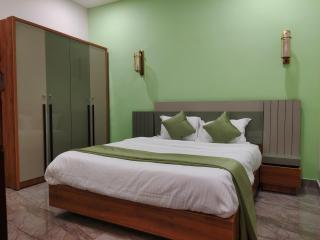 Riverine Retreat - - 9