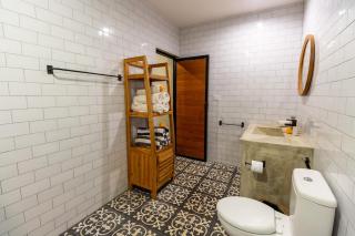 A Rustic Tropical Getaway with an Industrial Flair - Canggu - 4