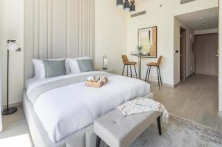 Frank Porter - Azizi Riviera 28 - 6