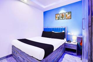 Super Collection O Goregaon Near Film City formerly Cupid - Mumbai - 0