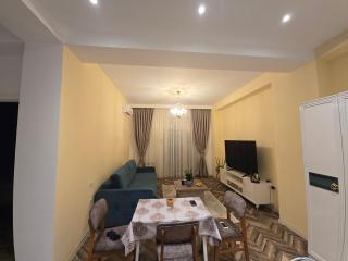 Warm flat in premium building in premium district - Baku - 4