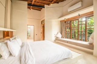 Stylish 2-br Villa With Pool, 800m Canggu Beach - 2