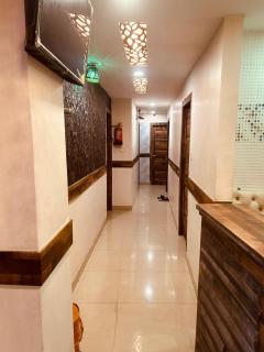 Hotel Globe International - 2