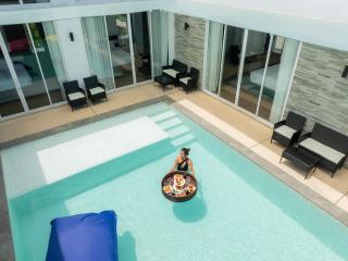 6BR Luxury Villa in Phuket - Ban Kata - 7