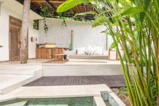 Charming 1br Villa With Pool, 800m To Echo Beach - Canggu - 0