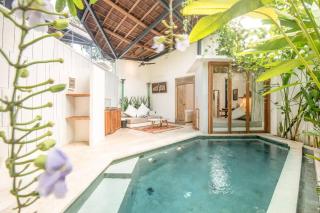 Chic 1-br Villa With Pool, 4 Mins To Echo Beach, - Canggu - 0