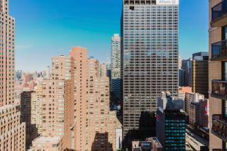 Blueground Midtown West AC nr Times Sq NYC-1759 - 6