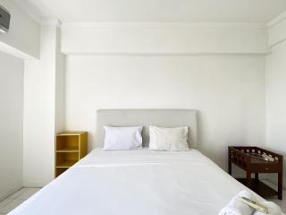 Comfort 2BR at Bona Vista Apartment By Travelio - 8