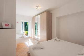 JOIVY Sunny Family Flat with Private Garden & Parking - 7