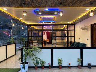 Cabana Riverside Resort - Kainchi Dham - Nainital - 3