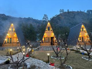 Cabana Riverside Resort - Kainchi Dham - Nainital - 2