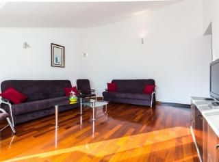 Elegant and Lavish Leisure Apartments Zadar with Outdoor Pool - Zadar - 6