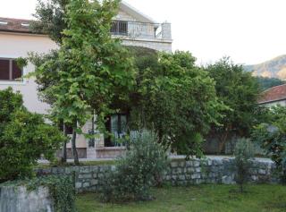 Stylish Apartment with Modern Elegance in Herceg Novi Area - Herceg-Novi - 9