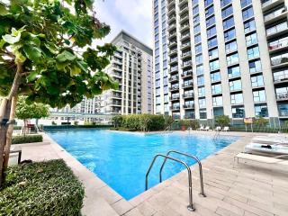 Stylish 1BR Apt in Prime Dubai Hills - Dubai - 3