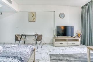 Luxury Studio with Marina View Al Hamra Village - Ras al Khaimah - 2