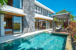 Villa Asri - Incredible Tropical 3BR close to Nyanyi beach! - Tanah Lot - 0