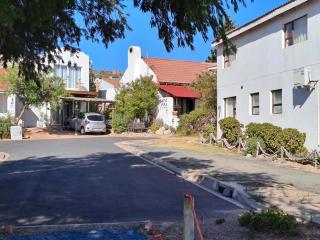 Saint Anna Beach House - St Helena Bay - 6