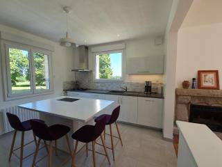 Maison familiale terrasse et parc - Plouisy - 7