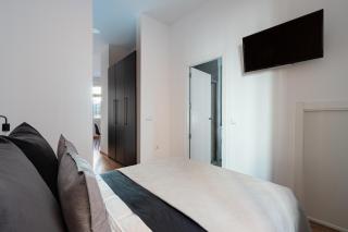 Apartamento Premium Plaza Castilla WiFi Rápido Torres KIO - 1