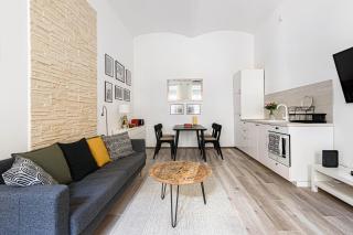 Chic 2BR Flat near the Opera - Budapest - 9