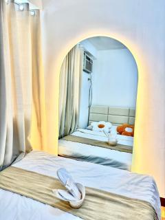 Cozy Stay at Arezzo Place, Davao City - Davao - 4