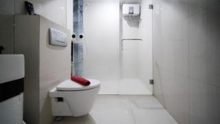 Stunning and Cozy 1BR at The Via and The Vue Apartment By Travelio - Surabaya - 1