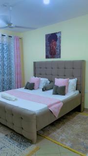 Lavish One & Two Bedroom Apartments with a Lift - Mombassa - 2