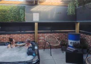 Station des Plaisirs LOVEROOM - 2